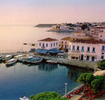 Spetses Hafen